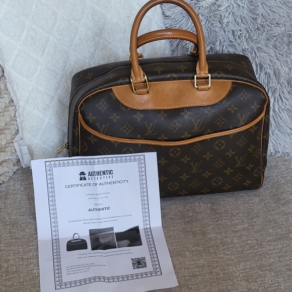 LOUIS VUITTON Deauville Monogram Canvas Brown Handbag w/COA... - Picture 1 of 13
